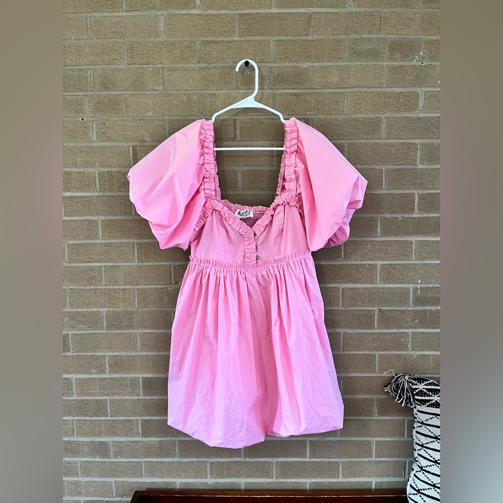 BUCKETLIST Pink Mini Dress with Puff Sleeves - Picture 2 of 4